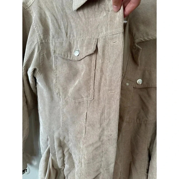 Forever21 Women’s size small corduroy cardigan - Picture 5 of 8